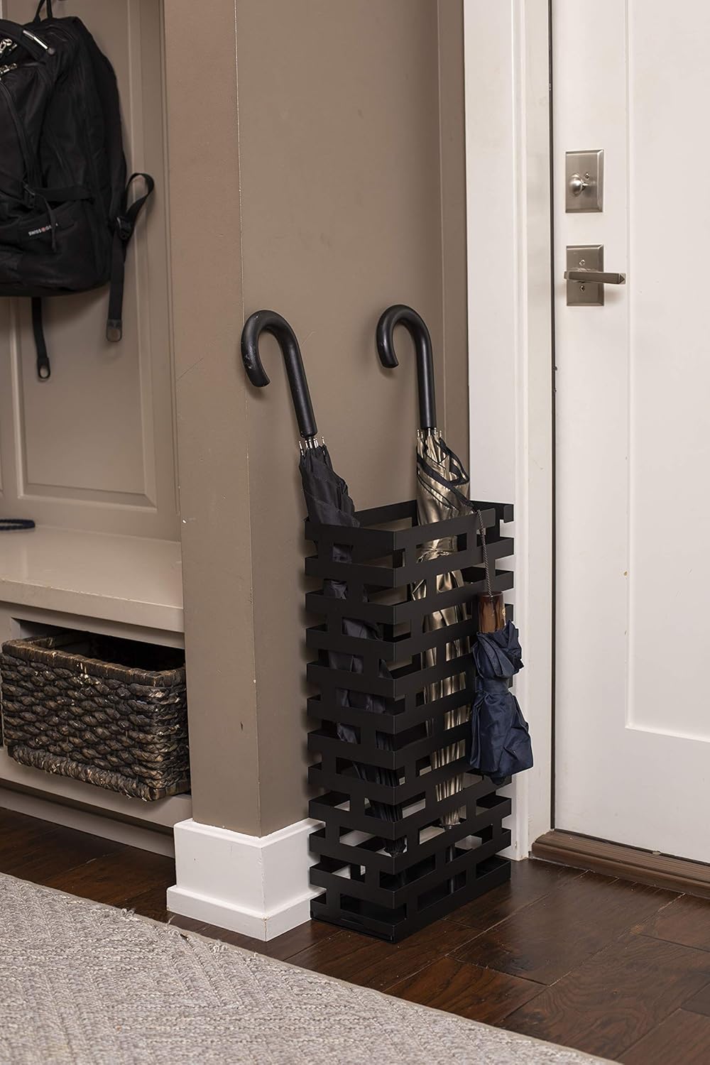 Black Metal Umbrella Holder Stand with Water Tray Z792