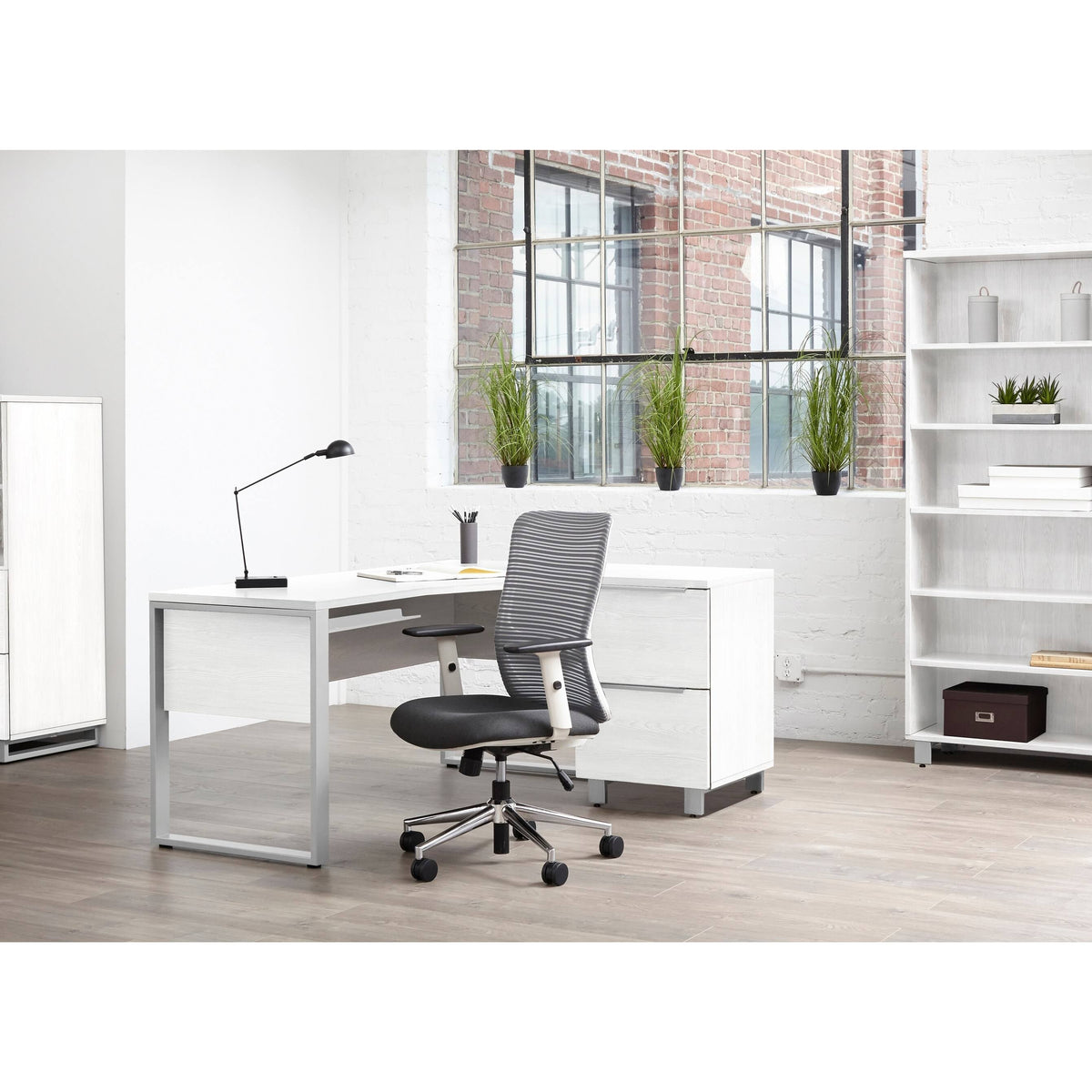 Crescent Desk 63x24/32 Inches in Espresso Q369033