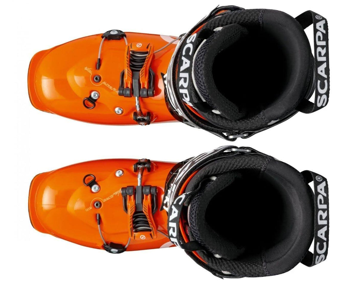 Orange Ski Boots I519