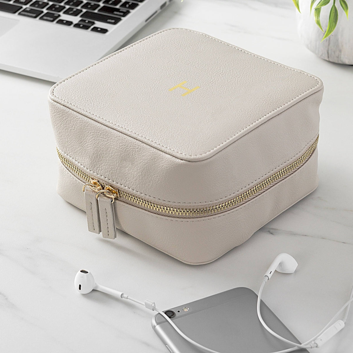 Pebble Travel Tech Case P308039