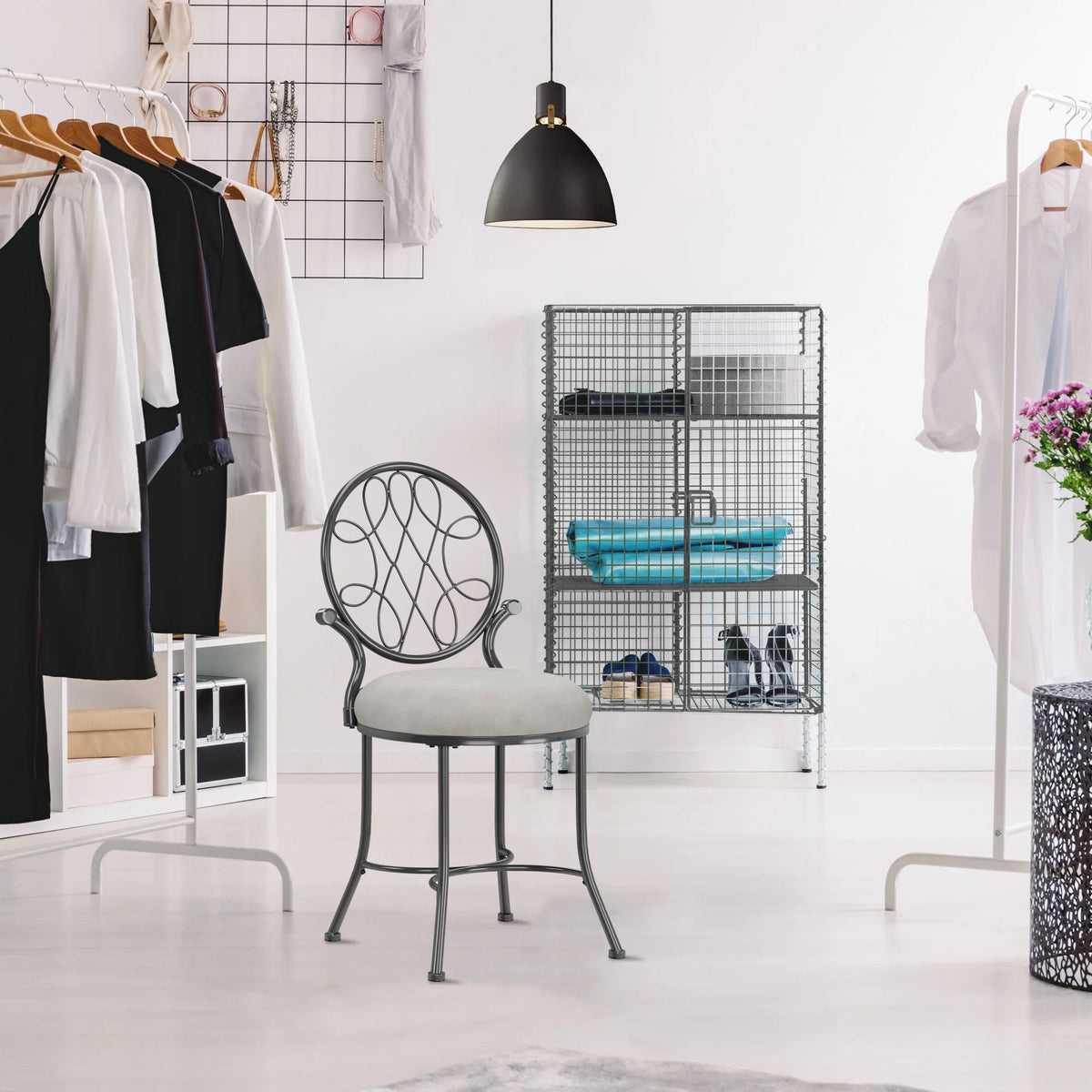 Chrome Metal Vanity Stool C683