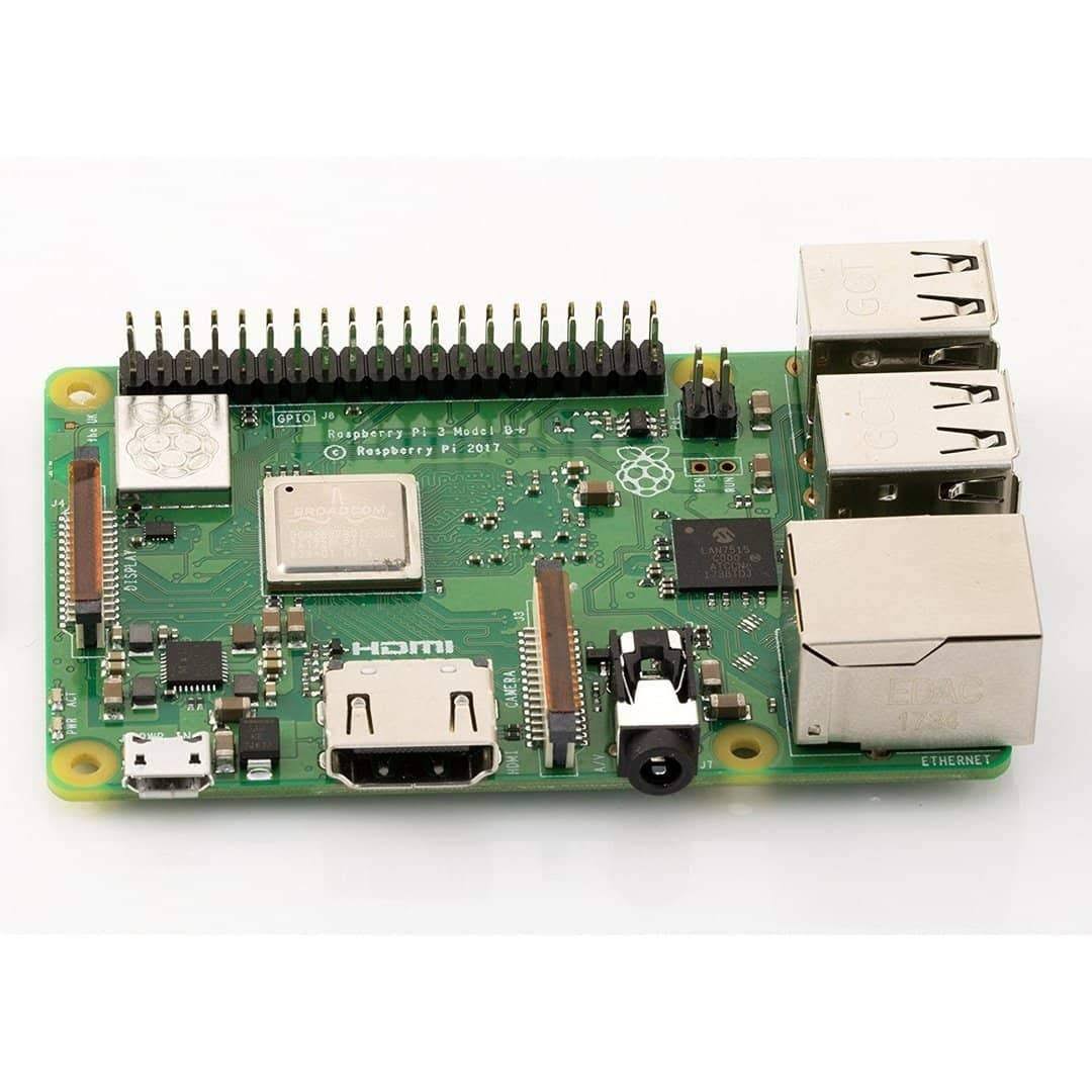 Raspberry Pi 3 Model B+ Complete Starter Kit with Official Black Case J1134