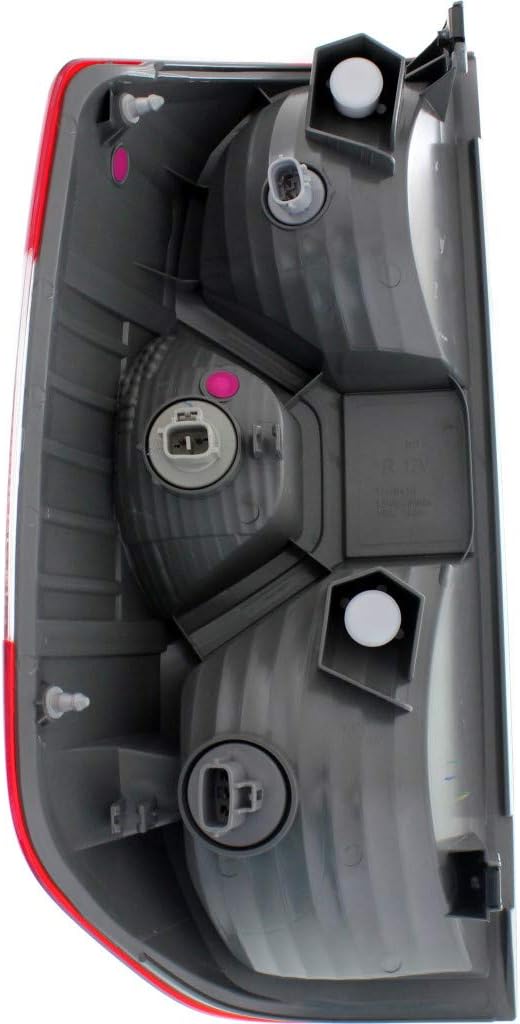 Tail Light Assembly Passenger Side O271