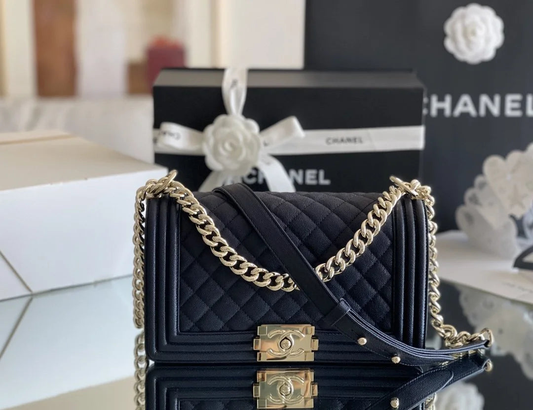 Medium Dark Blue Handbag L48907