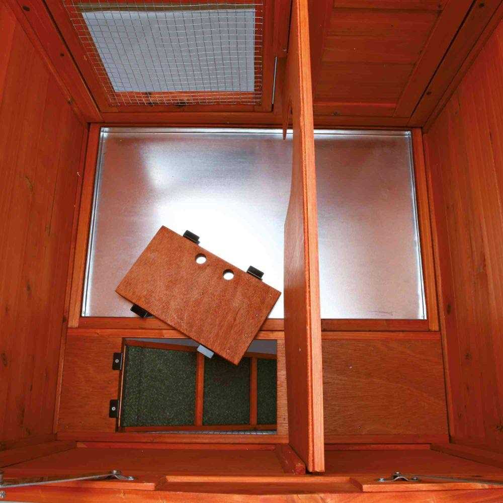 Rabbit Hutch with Peaked Roof F23672