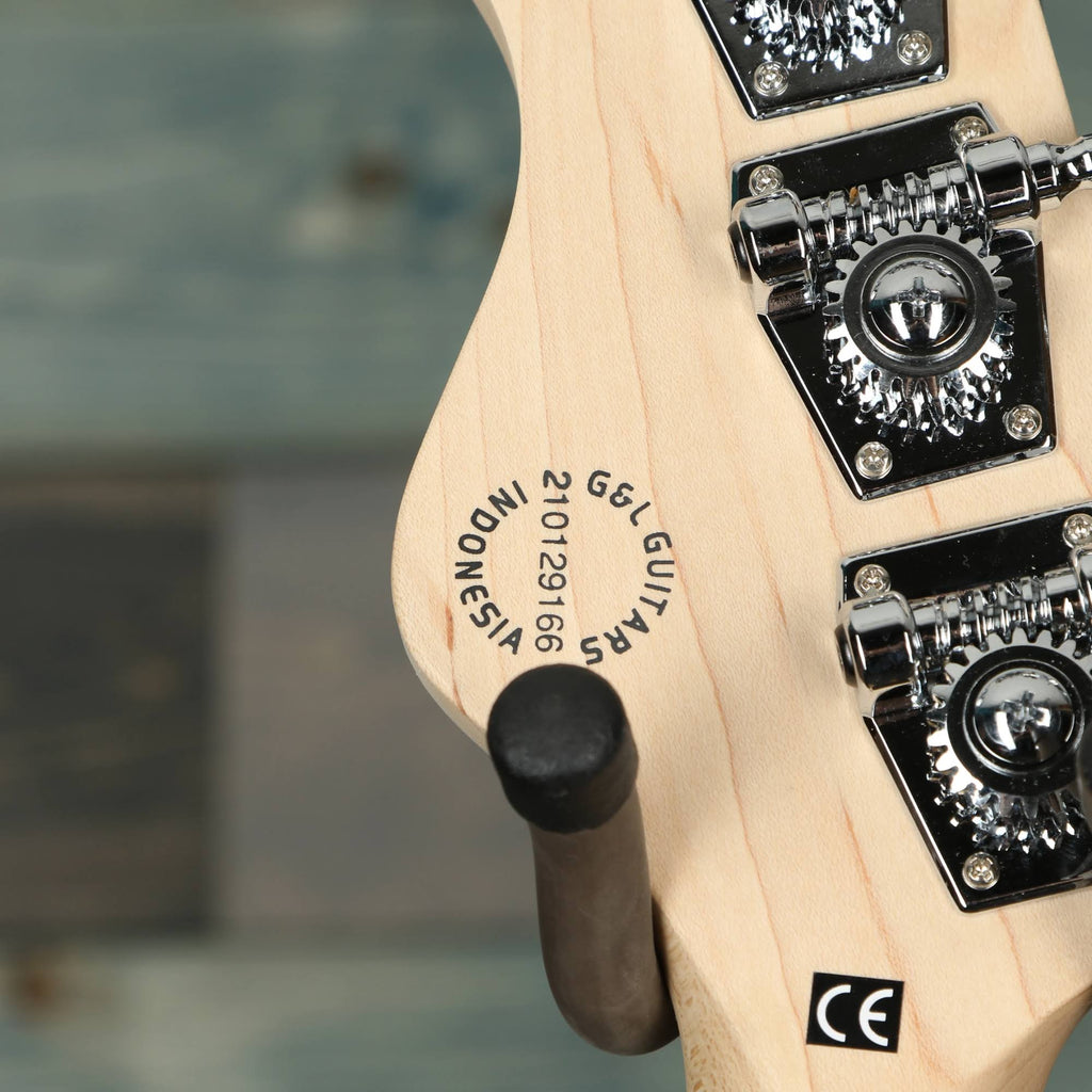 Natural Gloss 4-String Electric Bass C1249