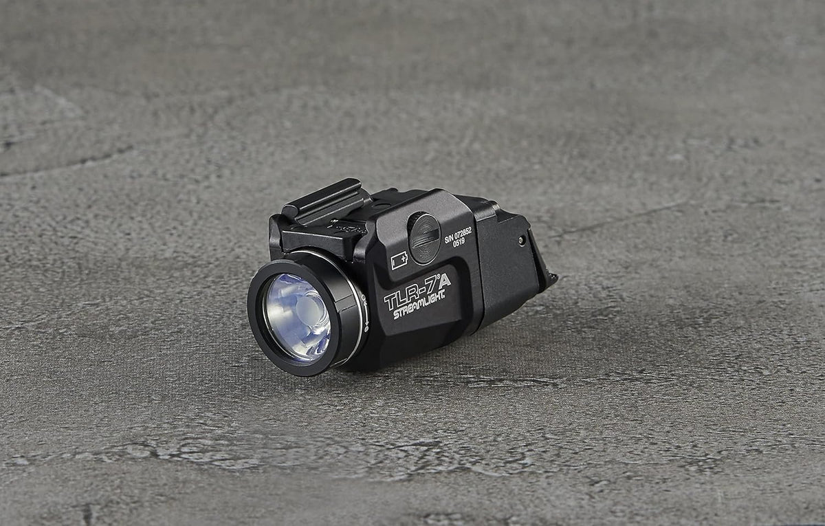 Black Rail-Mounted Tactical Light E67600