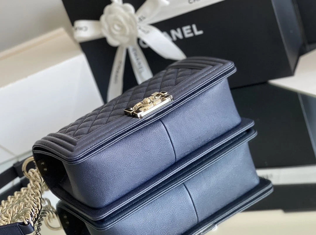 Medium Dark Blue Handbag L48907