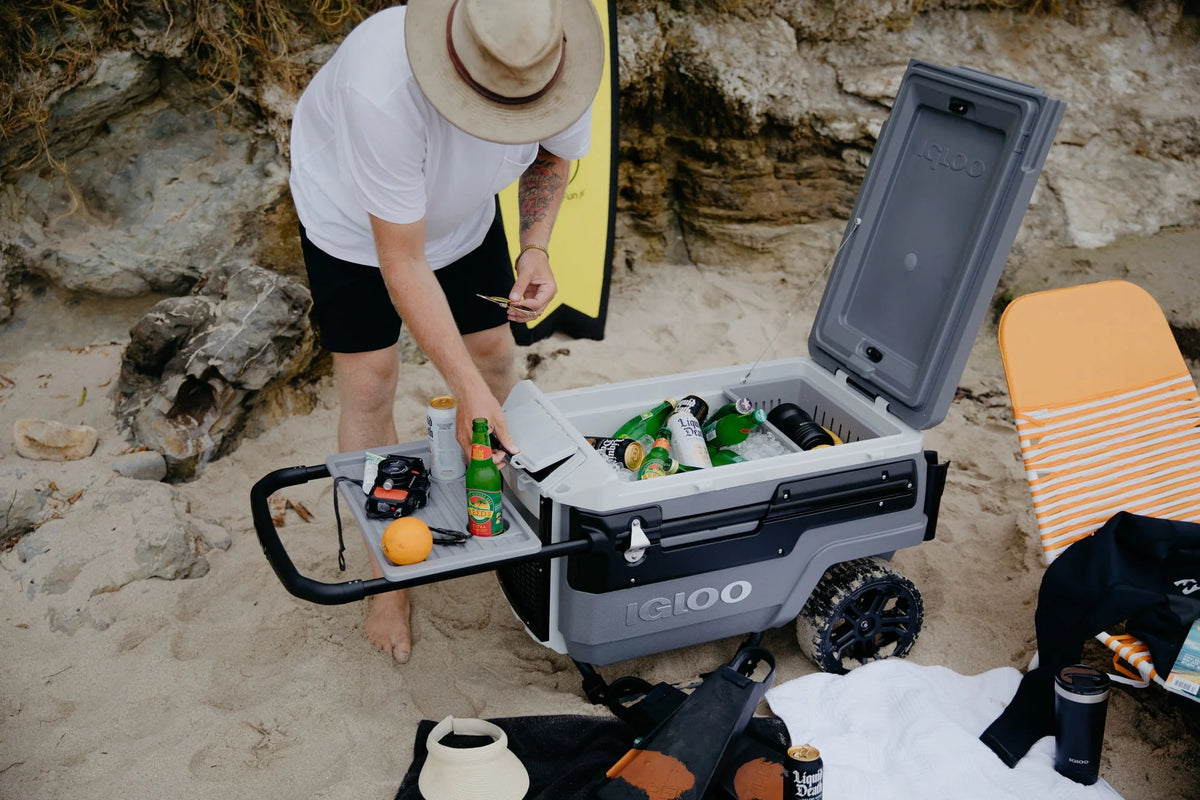 70 Qt. Wheeled Cooler B322
