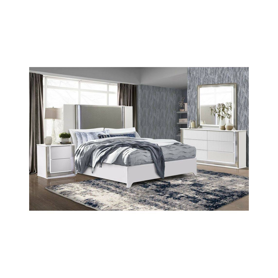 White Nightstand E232