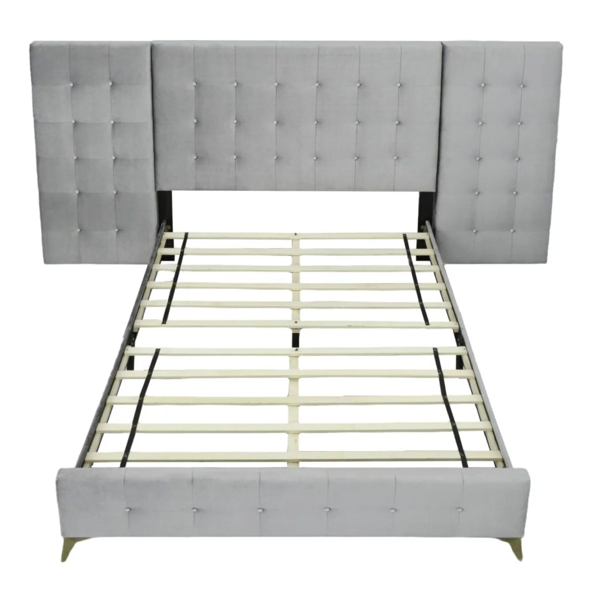 King Bed with 2 Nightstands Q749952