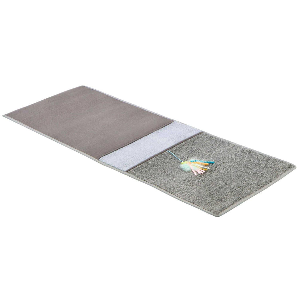 Carpet & Sherpa Cat Scratch Mat with Ribbon Toy S47306
